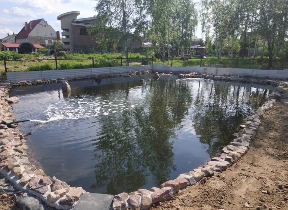 Плёнка для пруда, водоёма, искусственного озера