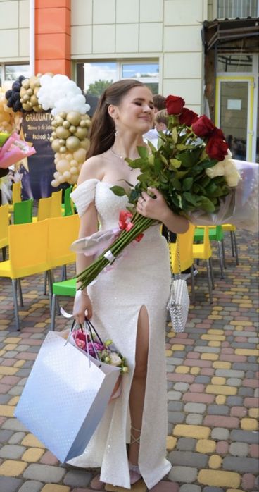 Продам корсетну випускну-весільну сукню