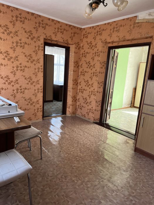 Продаеться будинок у центрі с. Онопріївка