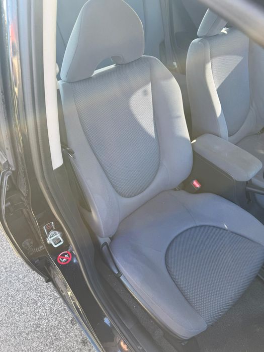 Honda Jazz (citadino barato)