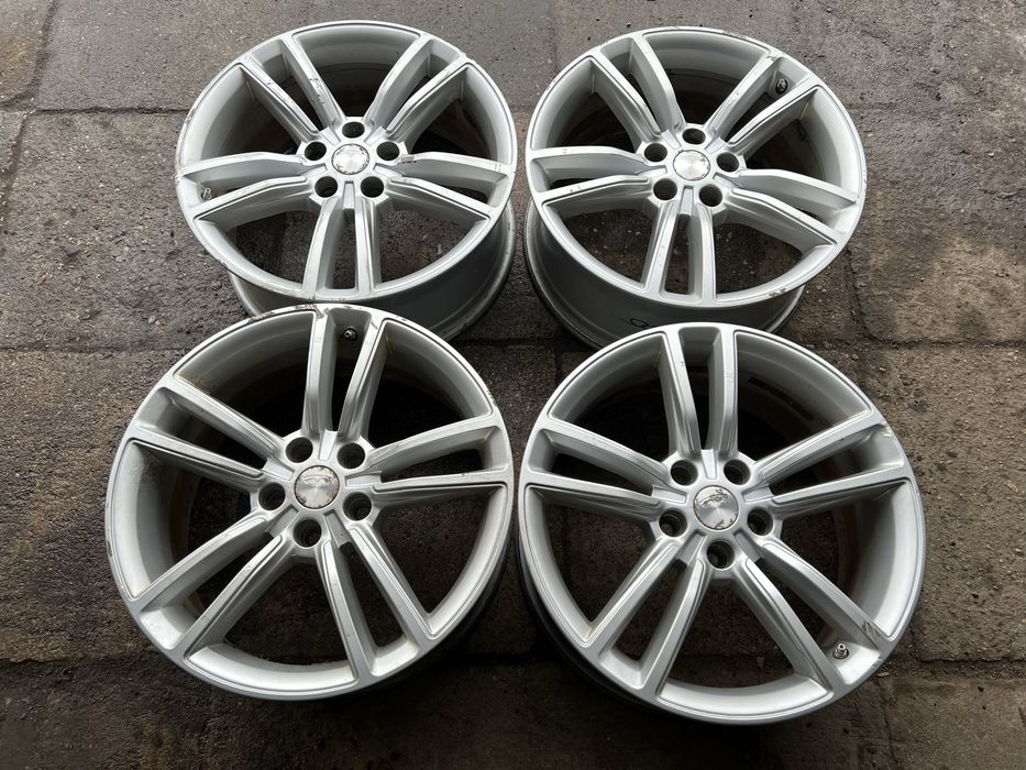 Felgi 19 5x120 Tesla Model S ET40 Czujniki TPMS Alufelgi oryginalne
