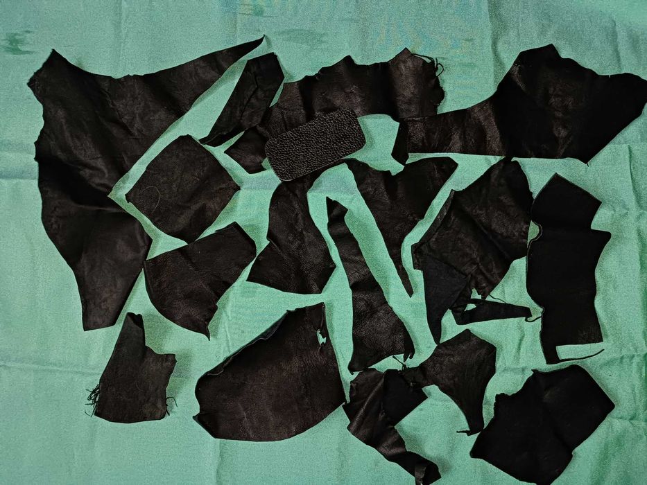 Залишки, обрізки шкіри