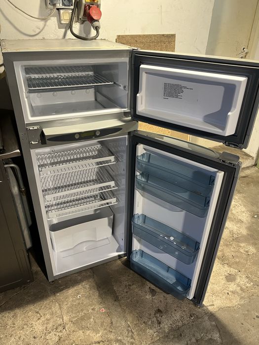 Lodowka thetford n175 gaz 12v 230v absorpcyjna kamper przyczepa