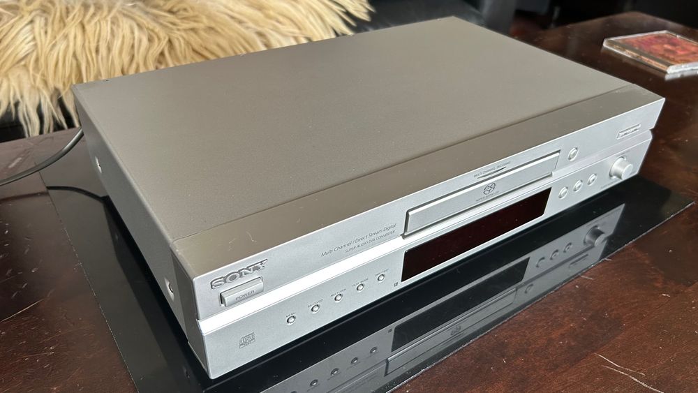 Odtwarzacz Sony SCD-XE597 SCD | CD / SACD (CD sprawne)