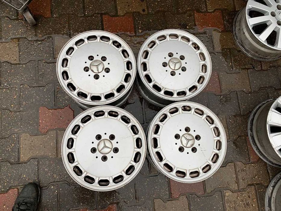 титани диски R15 5 112 et 49 Dia 66.6 Mercedes Benz