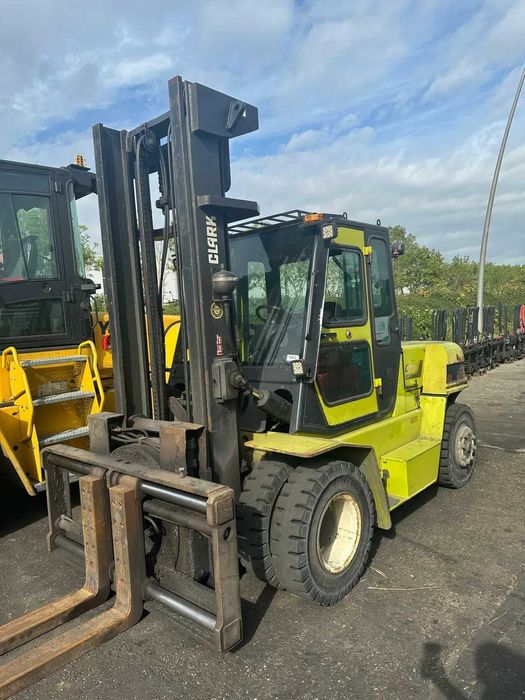 Дизельний навантажувач CLARK C 70 D  з ротатором + позиціонером вил