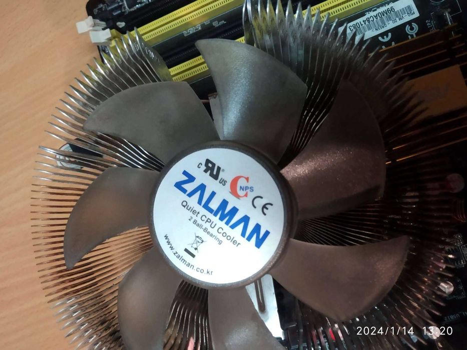 материнская плата P5Q с процессором E8500