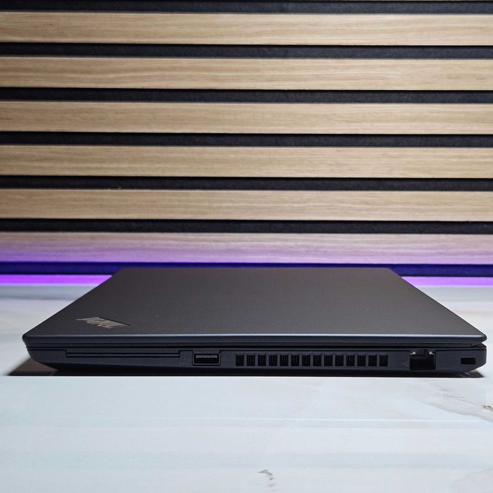 Premium Lenovo ThinkPad T490 | FHD i7-8665U 32GB DDR4 512GB SSD W11