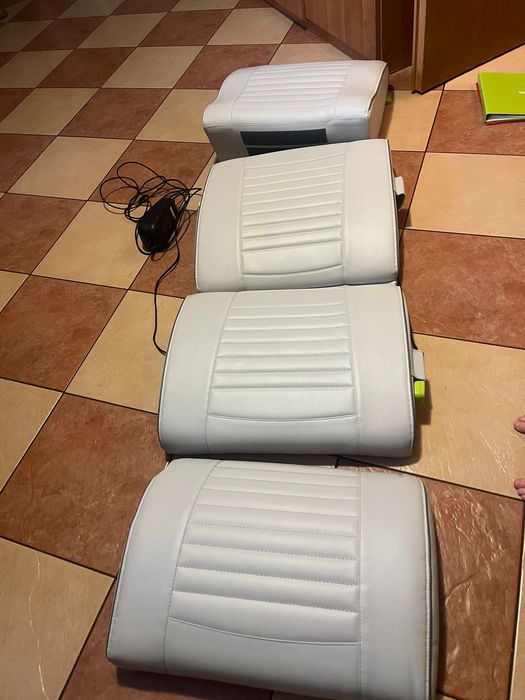 Masażer elektryczny. Nowy