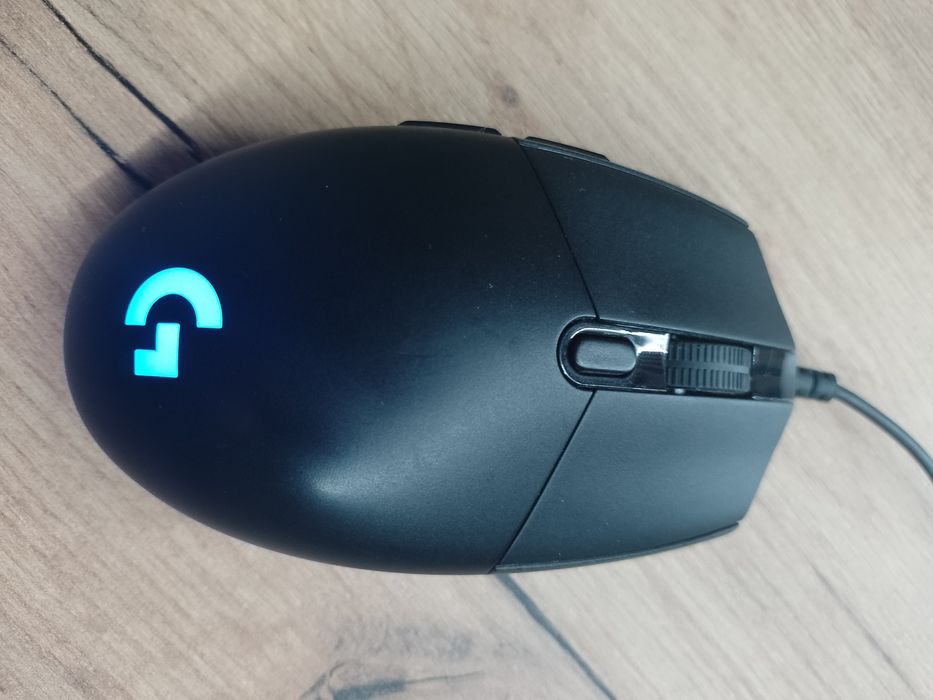 Myszka Logitech G102 LIGHTSYNC