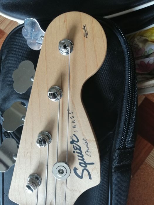 Gitara Basowa Squier Fender