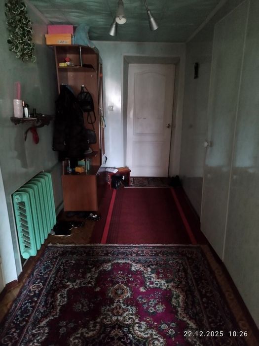 Продається двох кімнатна квартира