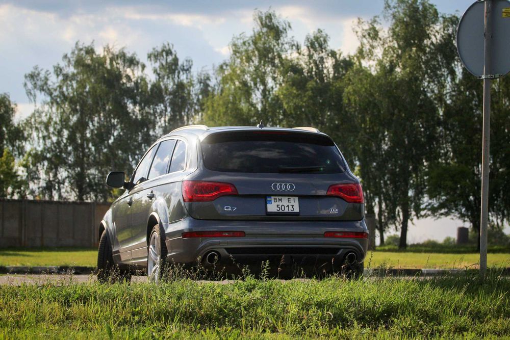 Audi Q7 2011 Ідеал