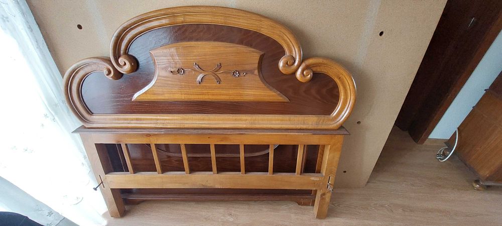 Estrutura de cama de casal