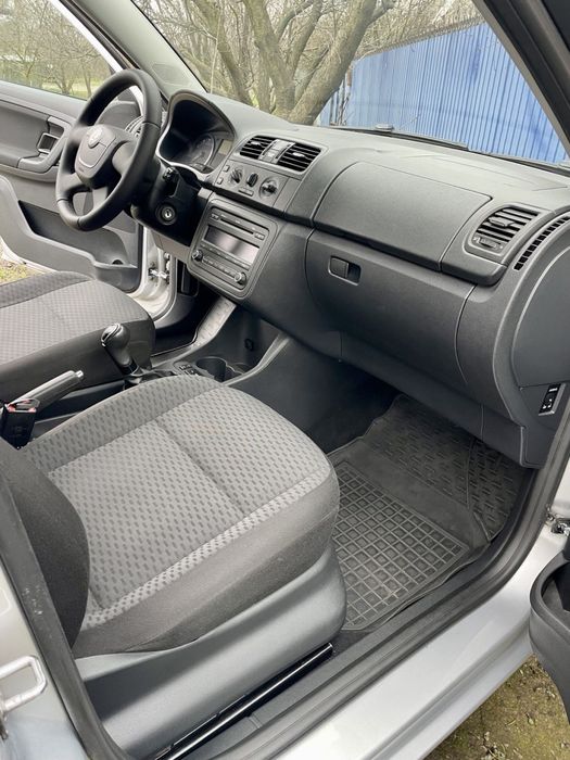 Skoda Fabia 1.4 газ/бенз 2011рік.
