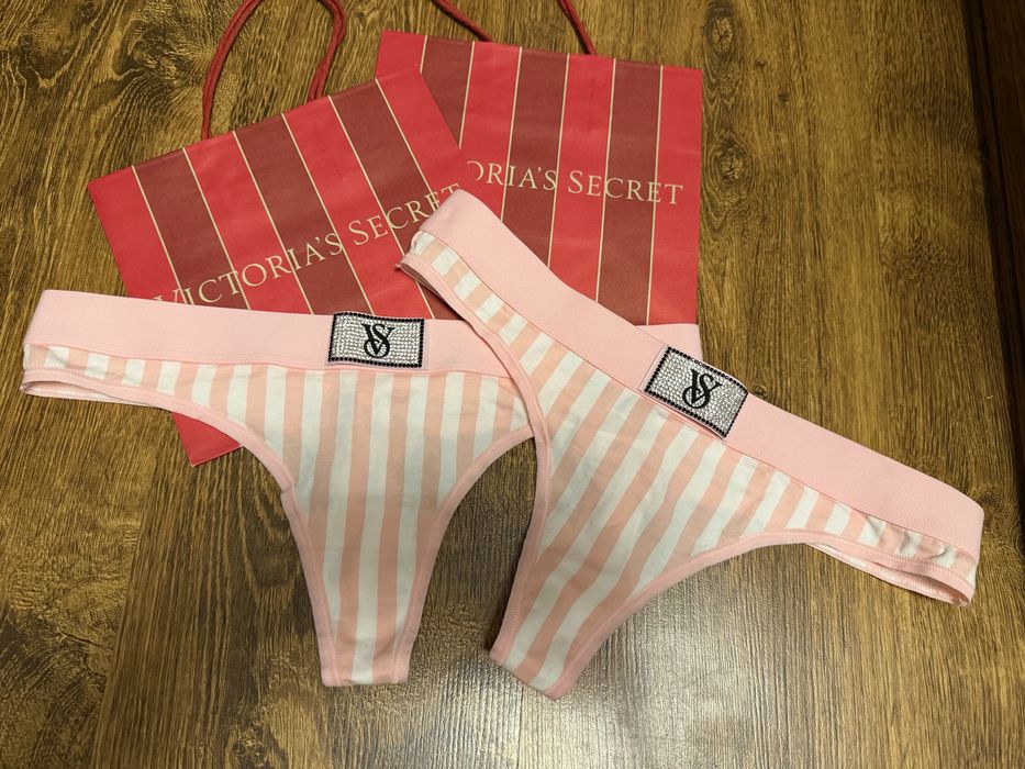 Трусики Victoria’s Secret 1 шт