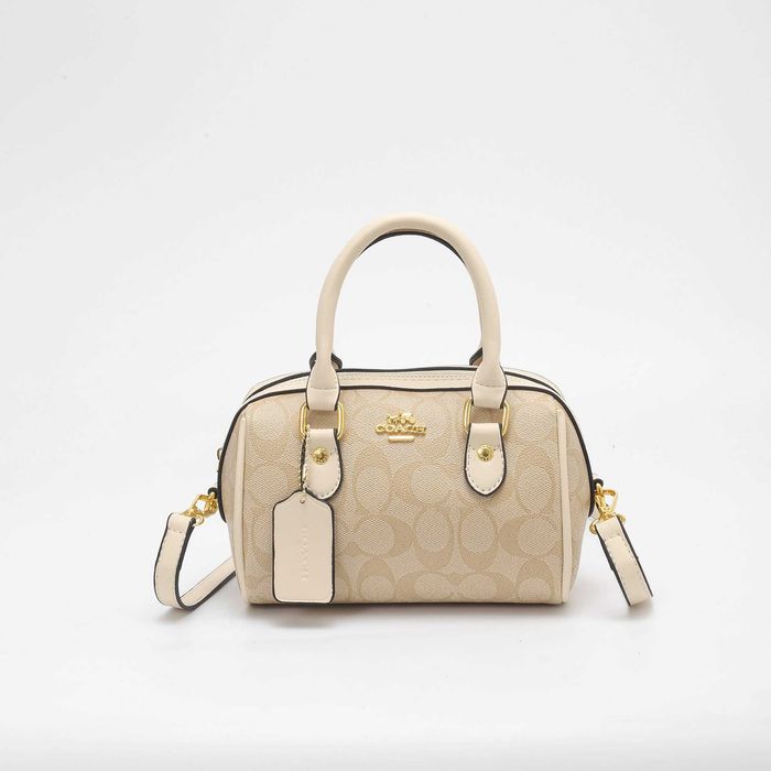Жіноча сумка COACH Mini Rowan Crossbody In Signature / Сумка Коач крос боді з ремінцем бежева/ жіноча сумочка Коуч