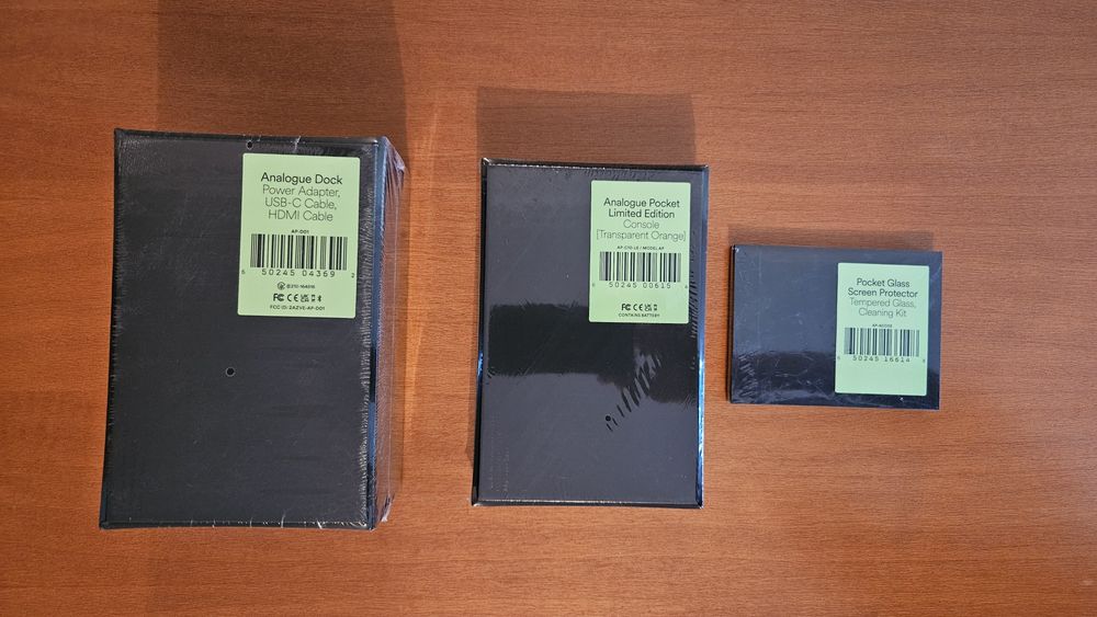 Analogue Pocket transparent orange NOVA