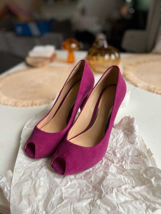 жіночі туфлі Clarks 38 розмір