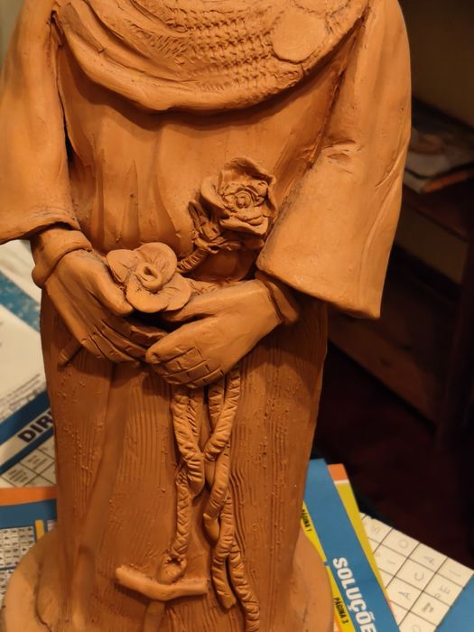 Escultura Santo Antônio