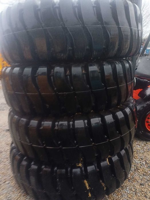 Opona 18.00-25 nowa komplet 4szt ładowarka wozidlo opony nowe cztery