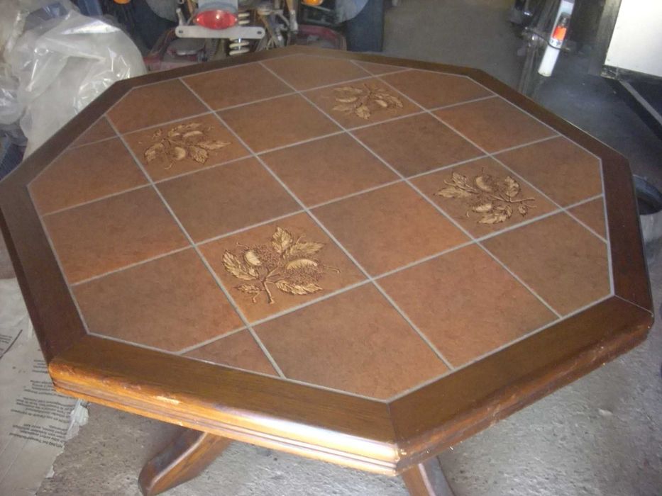 vende mesa em madeira