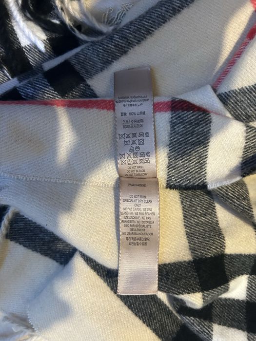 Szalik Burberry Nie Uzywany