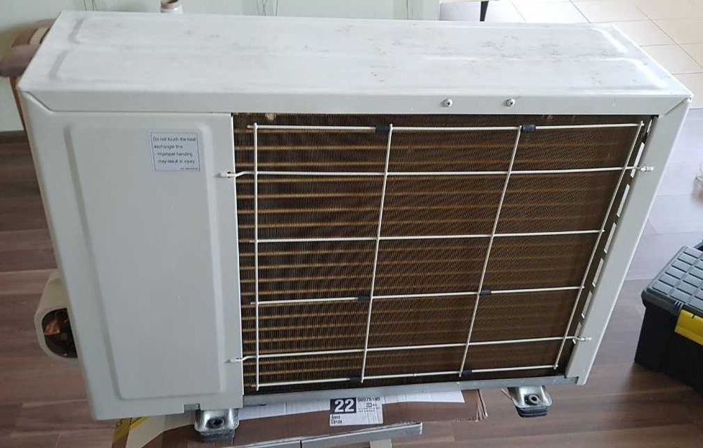 Кондиционер LG 12LHQ Cascade. Корея. Бизнес кондиционер на 33 кв.м.