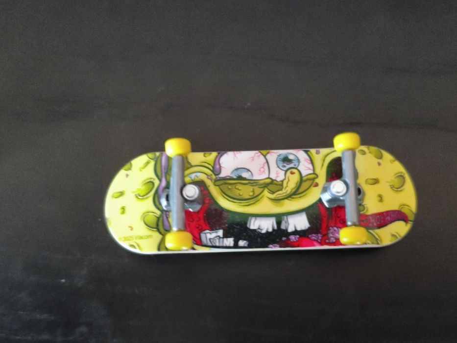 Mini skate limitado do SpongeBob do 2007