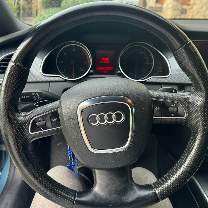 Audi a5 2.7 210km pełny S-line