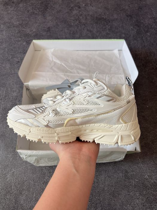 Кросівки Off-White Be Right Back white