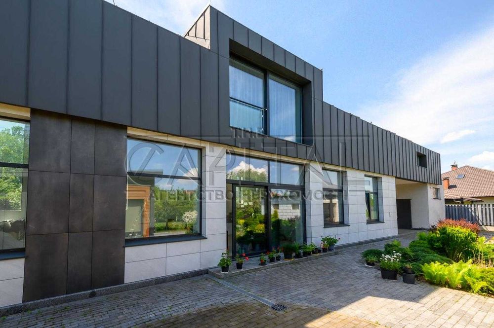 Продаж будинку 279 м² 2 поверхи Мархалівка вул Лесі Українки 16 соток гостьовий будинок сауна гараж генератор