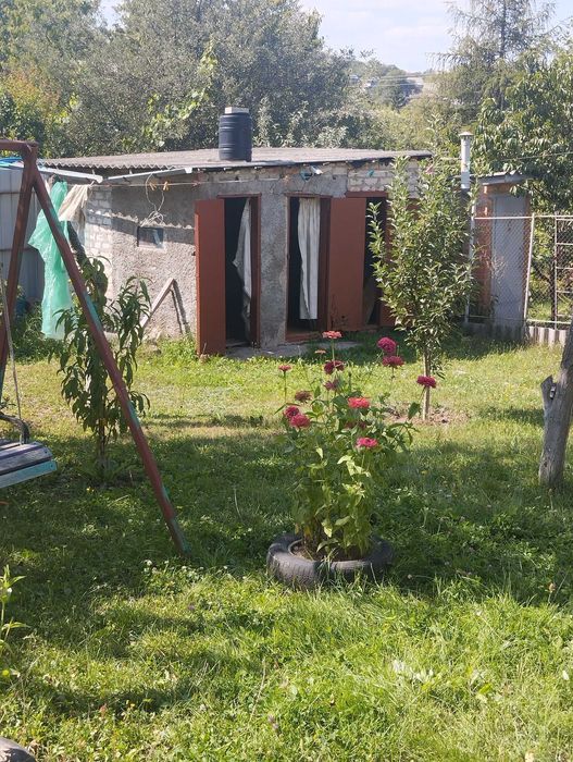 Дачний будиночок