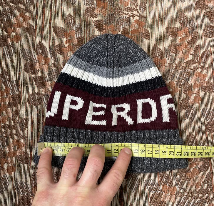 Шапка SuperDry Mountain Goods