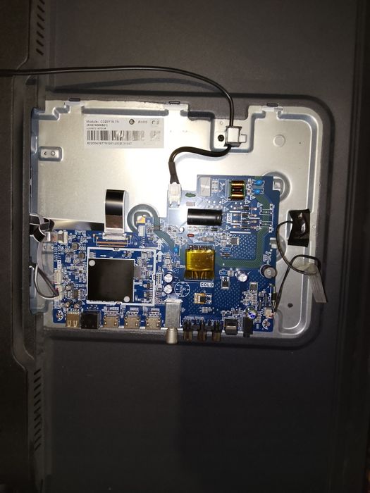 Плата на телевизор Liberton