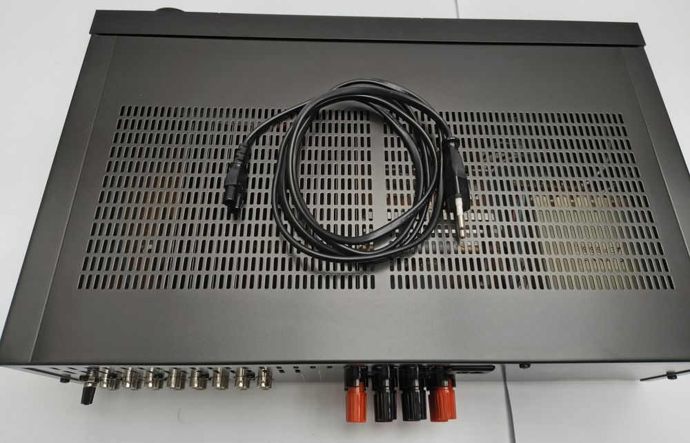 Wzmacniacz Technics SU-V 450