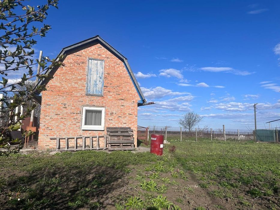 Продам дачу поруч з містом Біла Церква