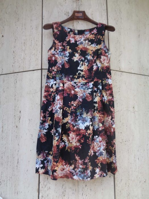 Sukienka damska taliowana - Grey Wolf - rozm. L - Bawełna