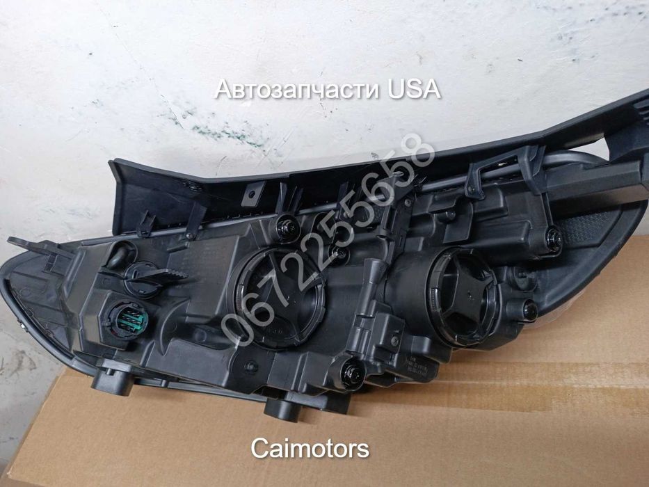 Фара лева правая передняя фонарь LED Sonata LF