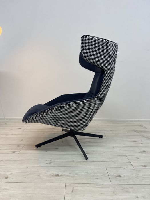 Дизайнерське крісло з Європи