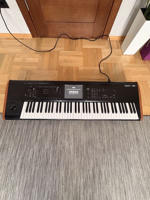 Korg kronos 2 73 stan idealny (zamienie)