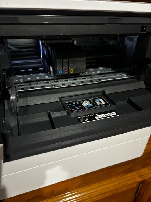 Impressora Multifunções HP Officejet Pro 7740 All-In-One