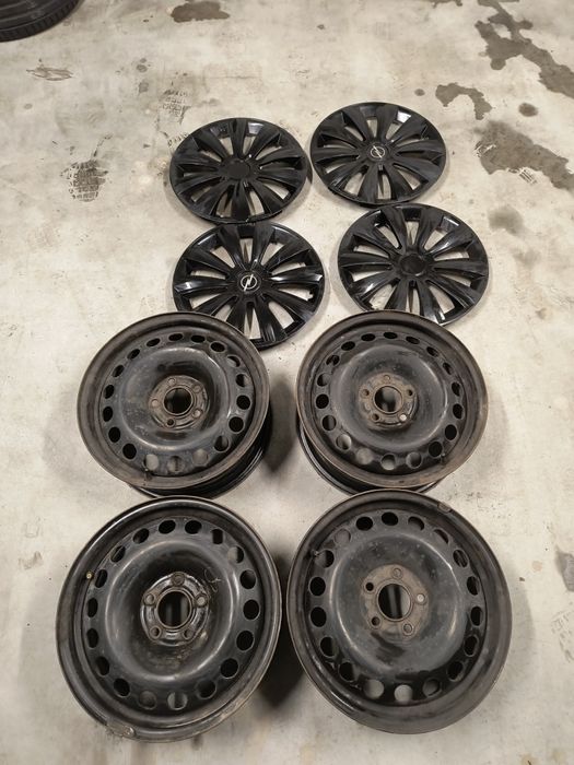 Felgi stalowe Opel 5x110 r16 + kołpaki