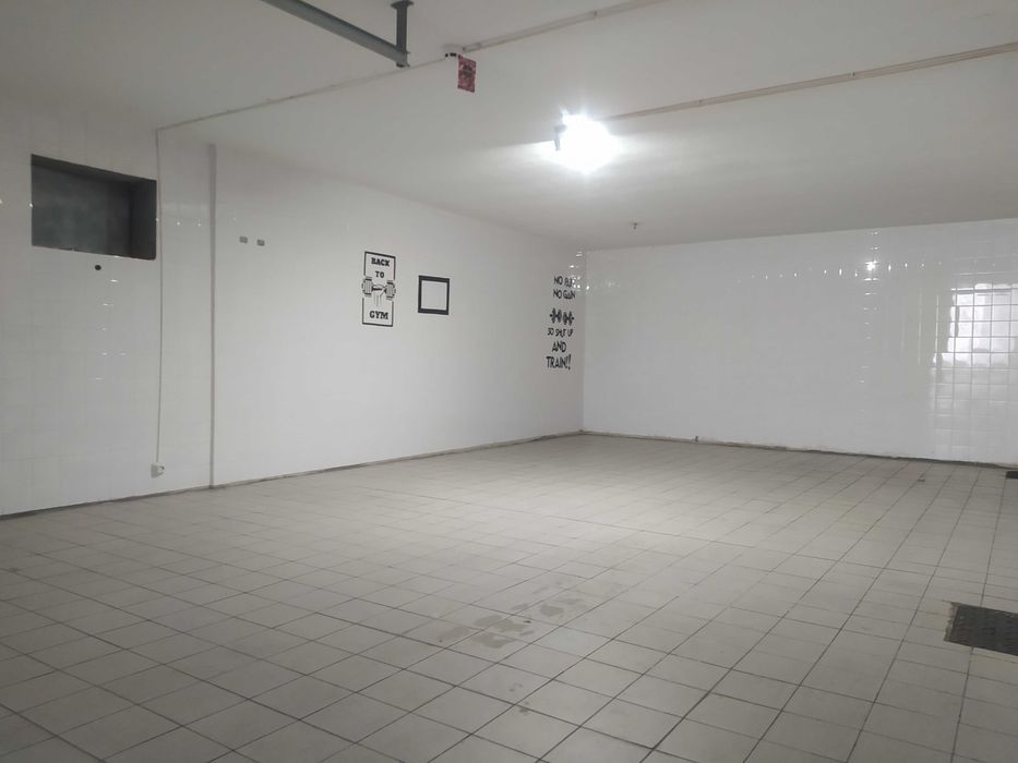 Apartamento T2 com garagem Rua do Brasil