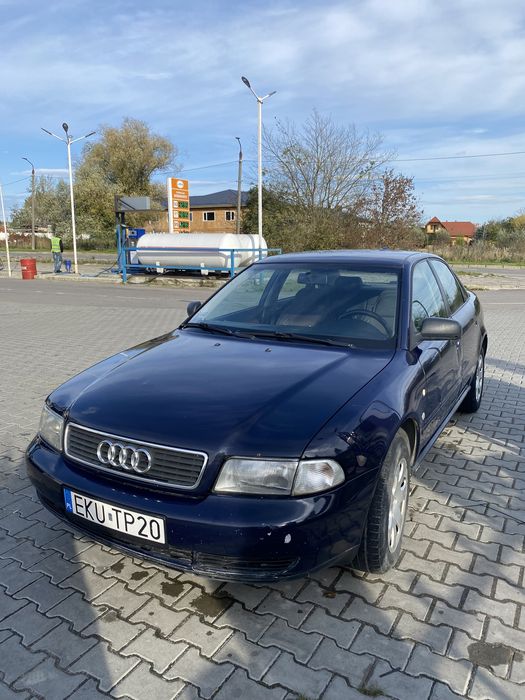 Audi a 4 b5 нерозмитнений