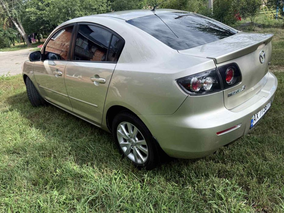 Продам гарний надійний автомобіль