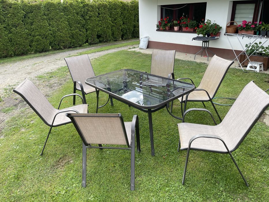 Stół ogrodowy stolik plus 6 krzeseł
