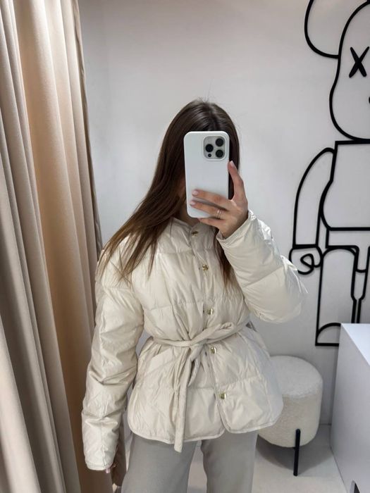 Куртка бежева Moncler S,M з поясом