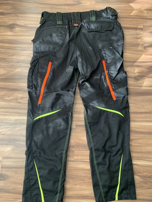 Spodnie e.s.motion 2020 40r.