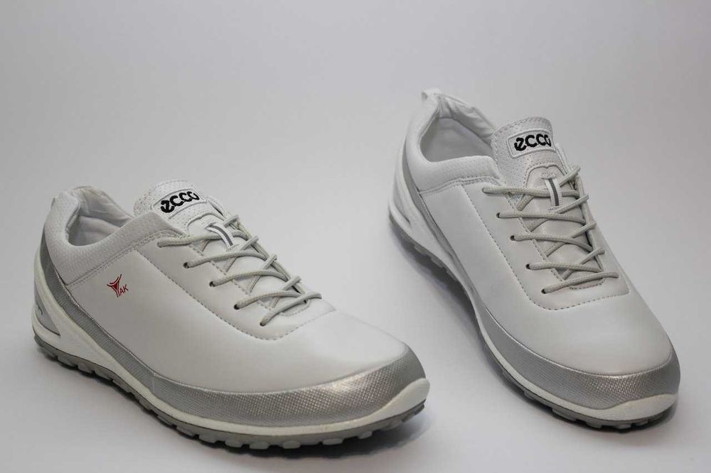 Кросівки чоловічі білі еко шкіра 41-44 розмірів в стилі  Ecco Biom